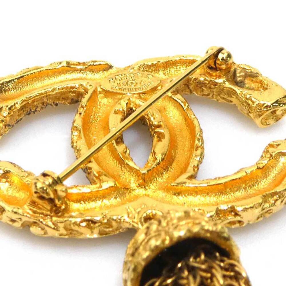 CHANEL Gold Logo Brooch - Picture 6 of 10